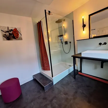 Apartment Moselperle- Urlaub Im Historischen Fachwerkhaeuschen *