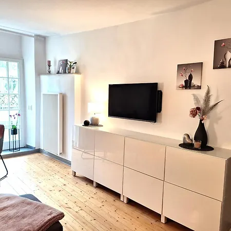 Moselperle- Urlaub Im Historischen Fachwerkhaeuschen *