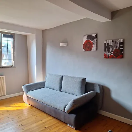 Moselperle- Urlaub Im Historischen Fachwerkhaeuschen Διαμέρισμα *