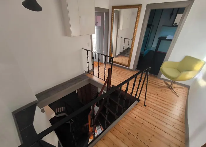 Moselperle- Urlaub Im Historischen Fachwerkhaeuschen *